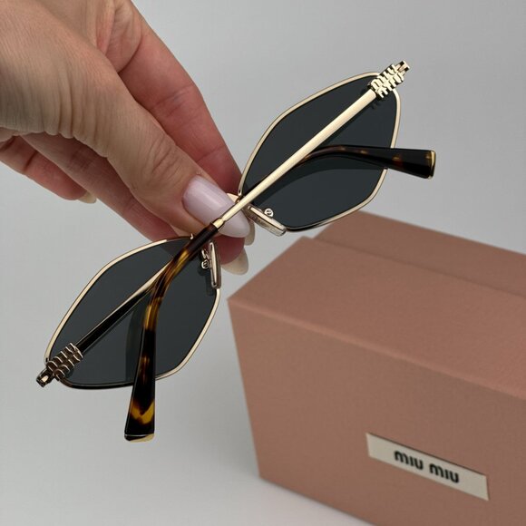 Miu Miu MU56ZS ZVN5S0 BRAND NEW Sunglasses Pale Gold Dark Grey Geometric Unisex main image 10